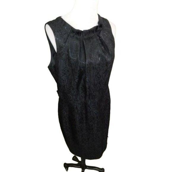 Jones Wear Size 14 Black Etched Lined Evening Formal Dress - Picture 2 of 2